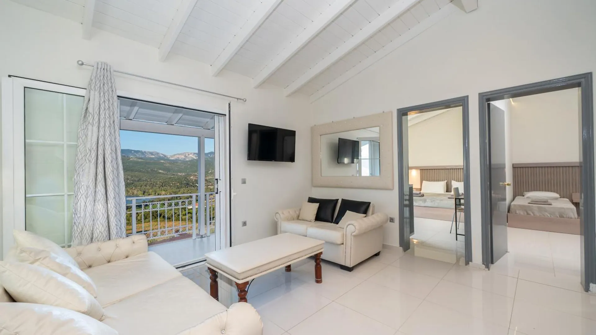 Aparthotel The 